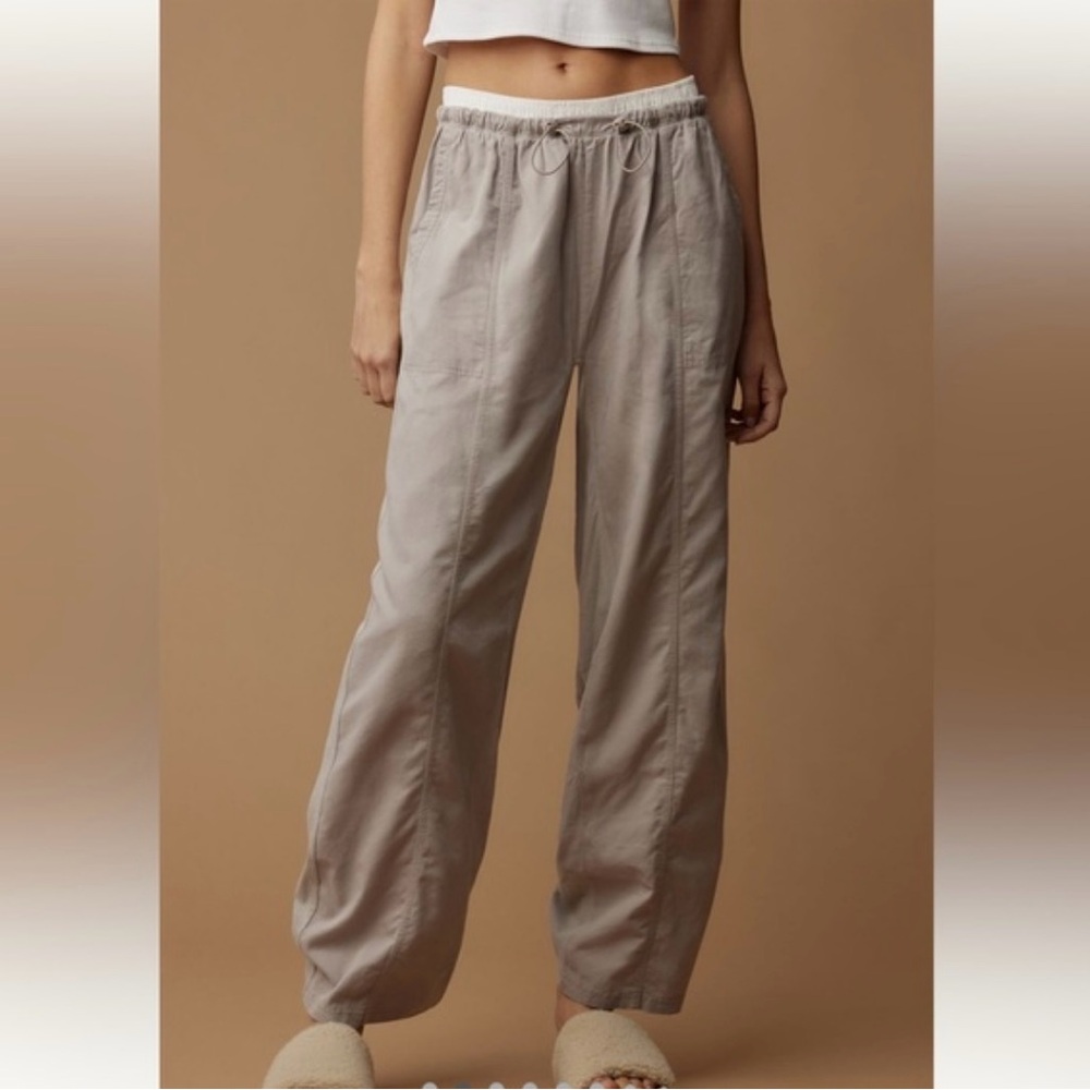 Daily Practice Anthropologie Ankle Pants Sand Ruched Wide Leg SIZE LARGE